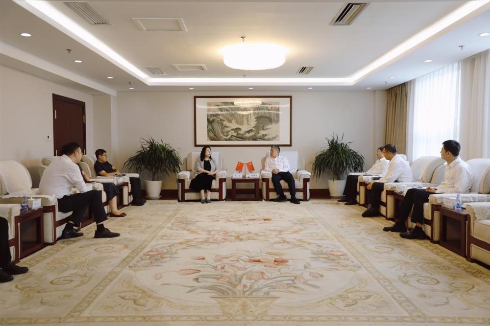 深化銀企合作、共繪發(fā)展藍(lán)圖！ 濟(jì)南產(chǎn)發(fā)集團(tuán)與工商銀行濟(jì)南分行開展深化座談